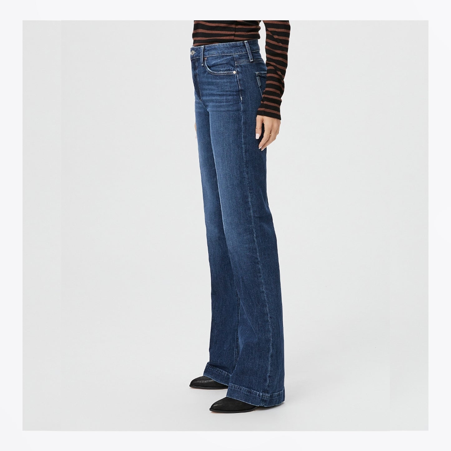 - Leenah Jeans - Narrative