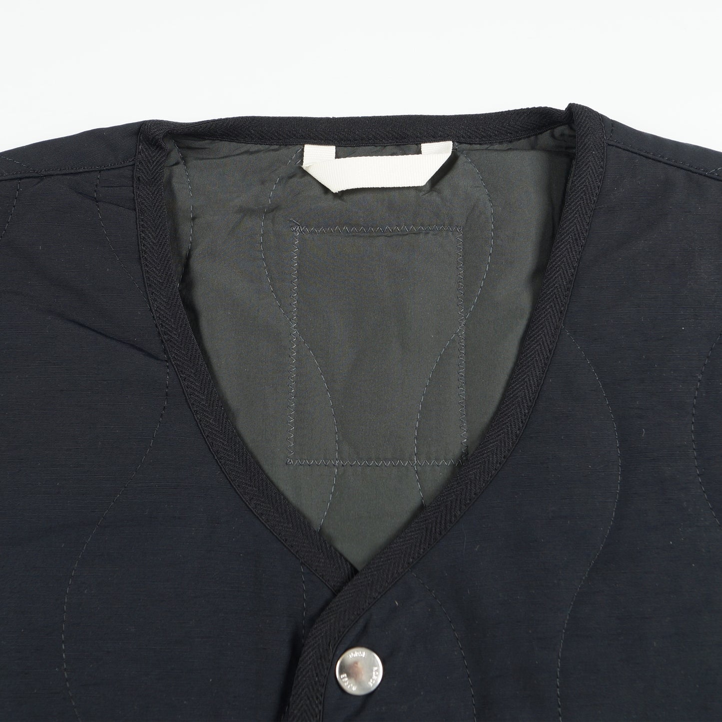 - Peter Waxed Nylon Vest - Dark Navy