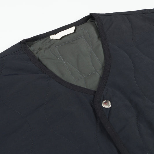 - Peter Waxed Nylon Vest - Dark Navy
