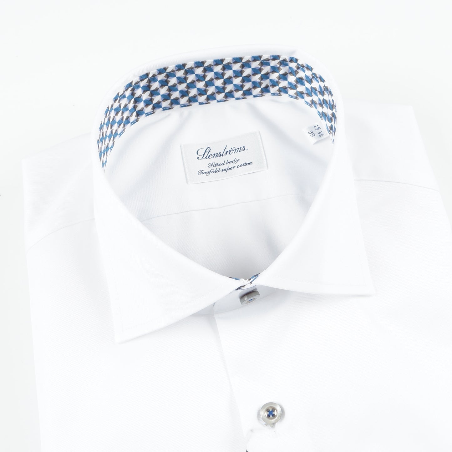 - Fitted Body Shirt Geo Trim - White