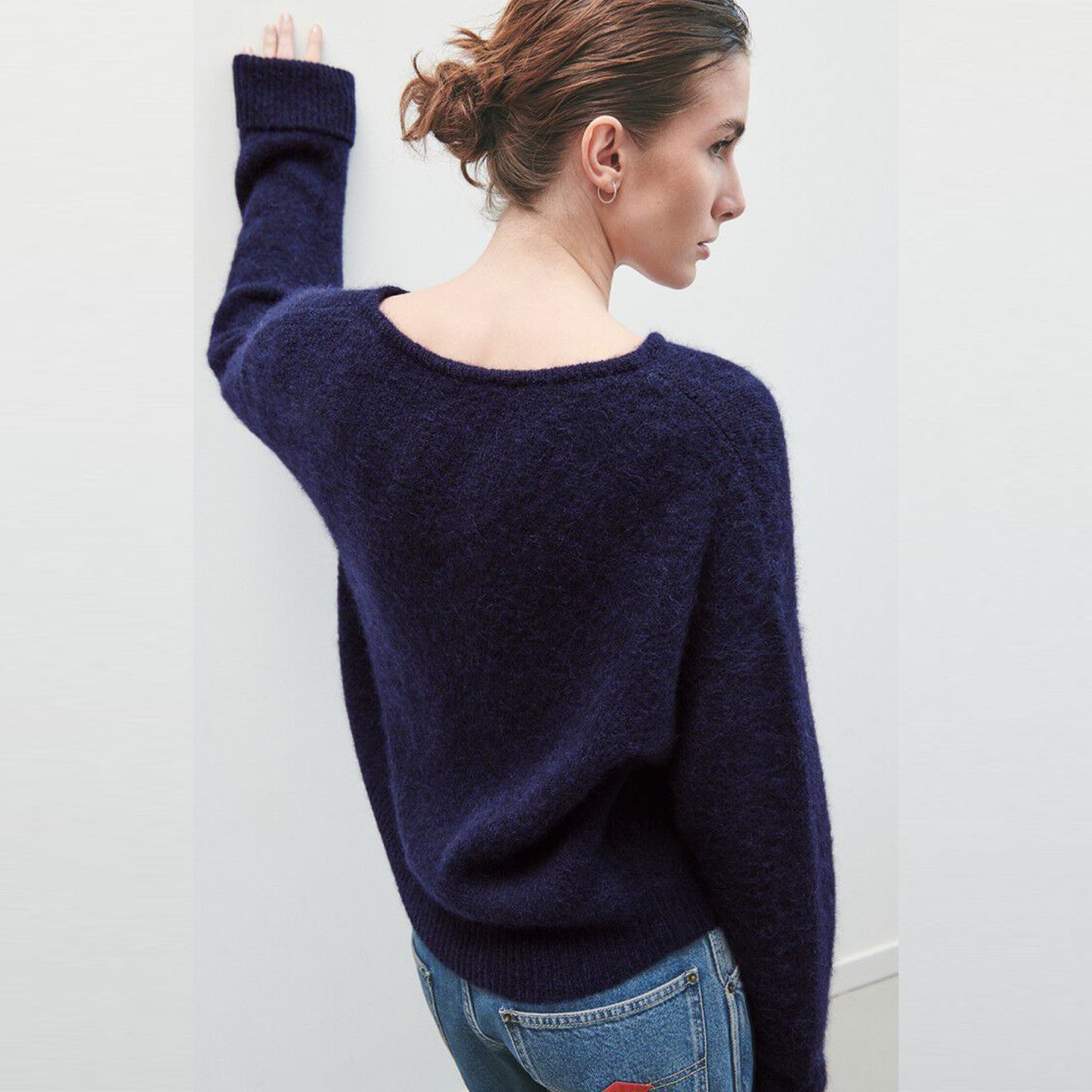 East V Neck Pullover - Navy Melange