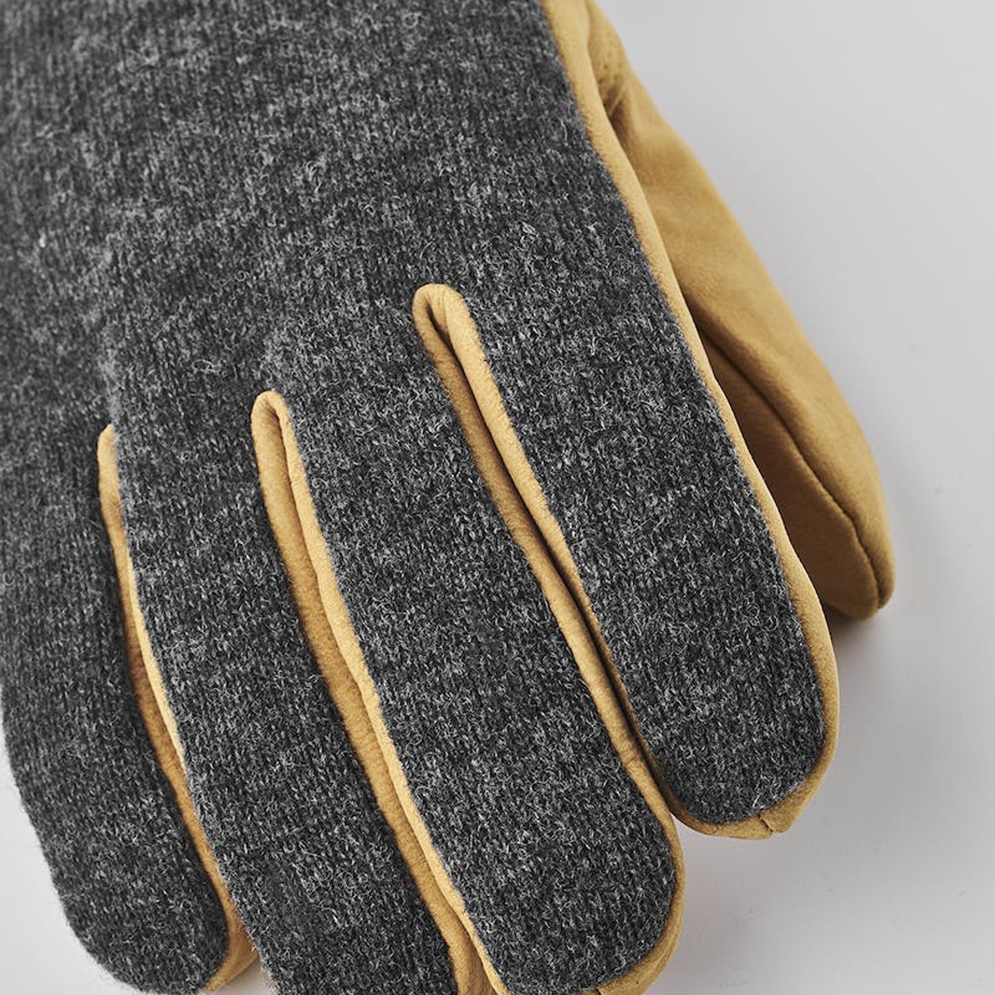 Noah Nubuck Wool Gloves - Charcoal Tan