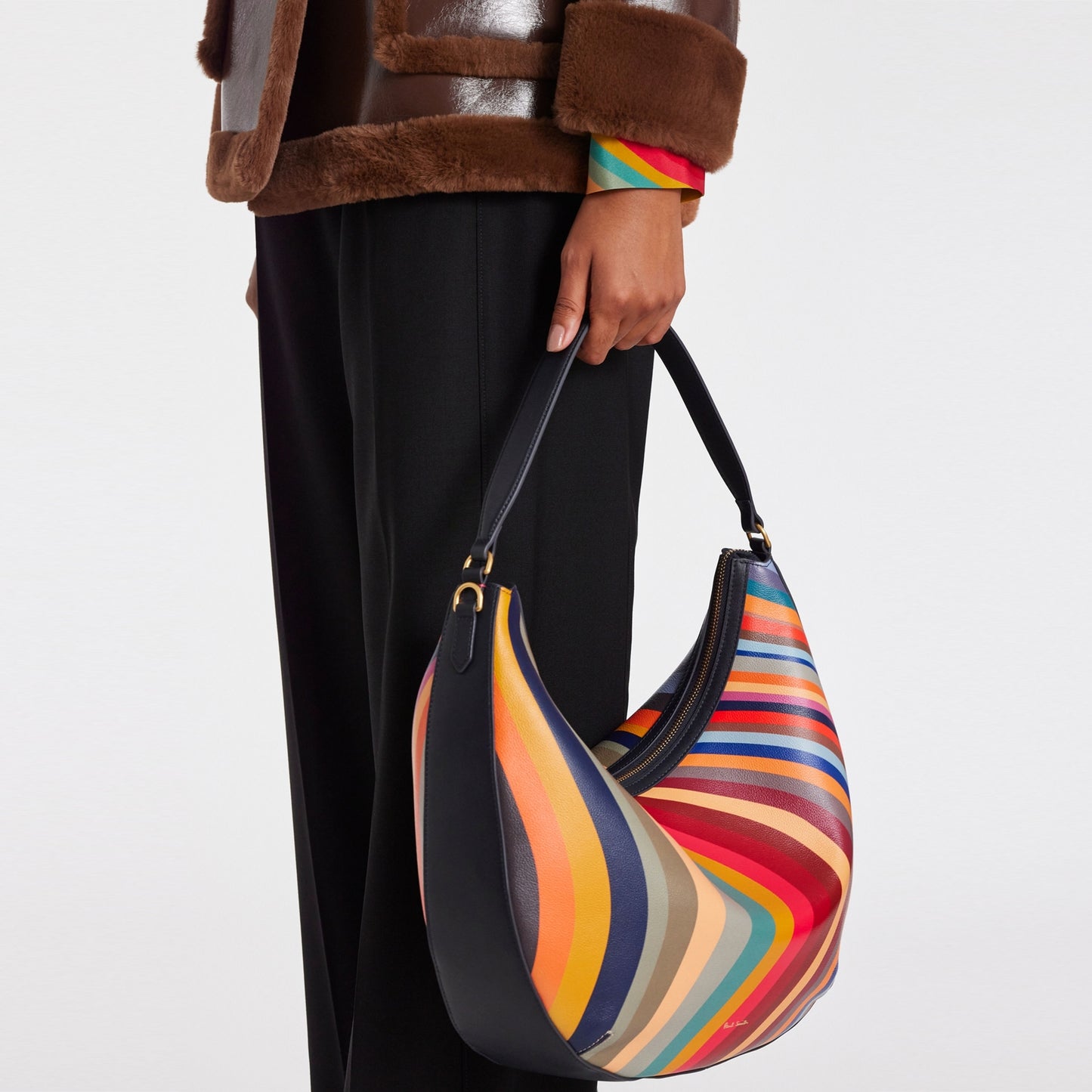 - Swirl Medium Hobo Leather Bag