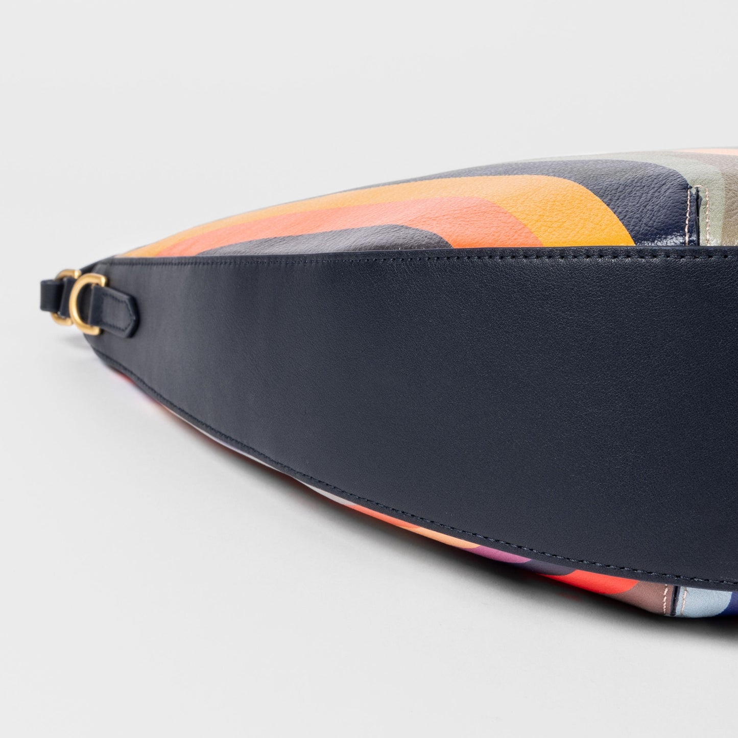 - Swirl Medium Hobo Leather Bag