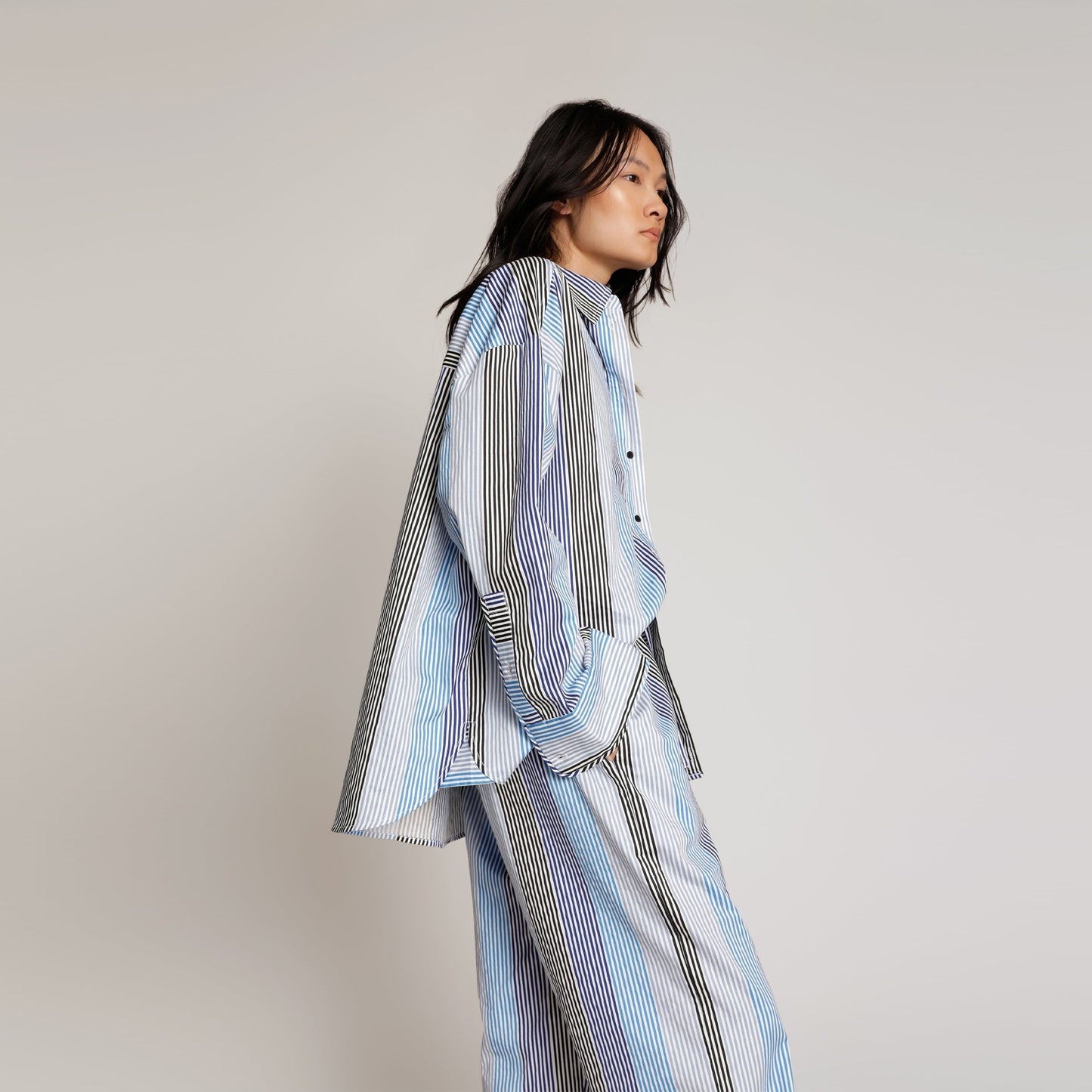 - Matrimi Multi Stripe Shirt - Blue