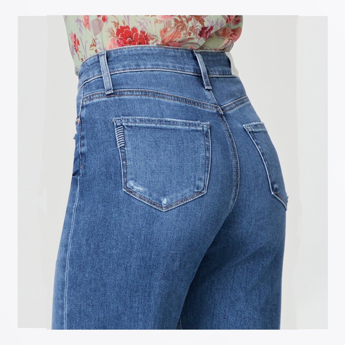 - Anessa Raw Hem Jeans  - Rock Show Distressed