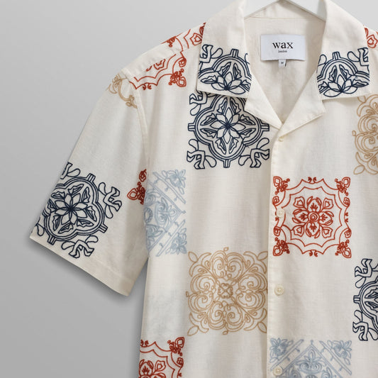 - Didcot Ornate Squares Shirt - Ecru