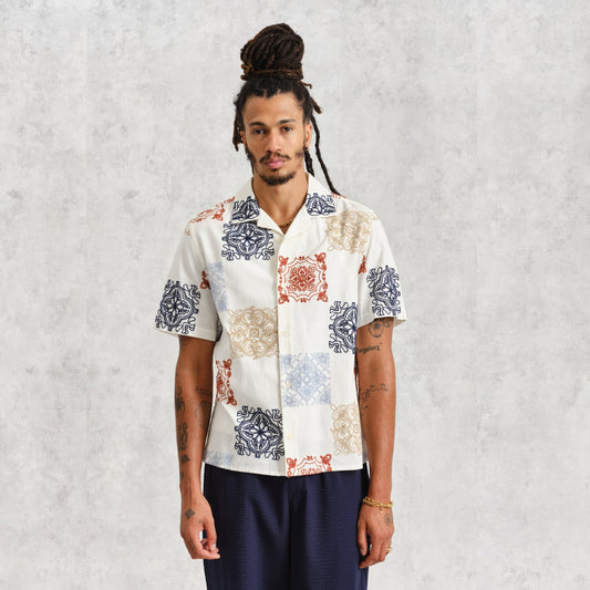 - Didcot Ornate Squares Shirt - Ecru