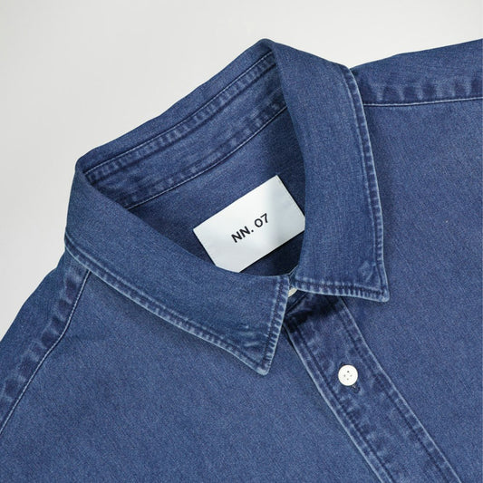 - Cohen Chambray Shirt - Medium Washed