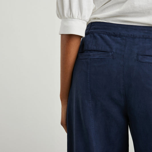 - Greer Twill Trousers - Navy