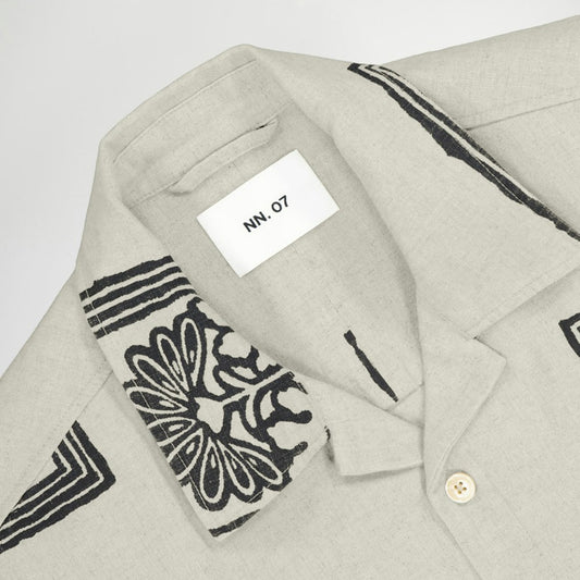 - Ole Print Shirt - Oatmeal