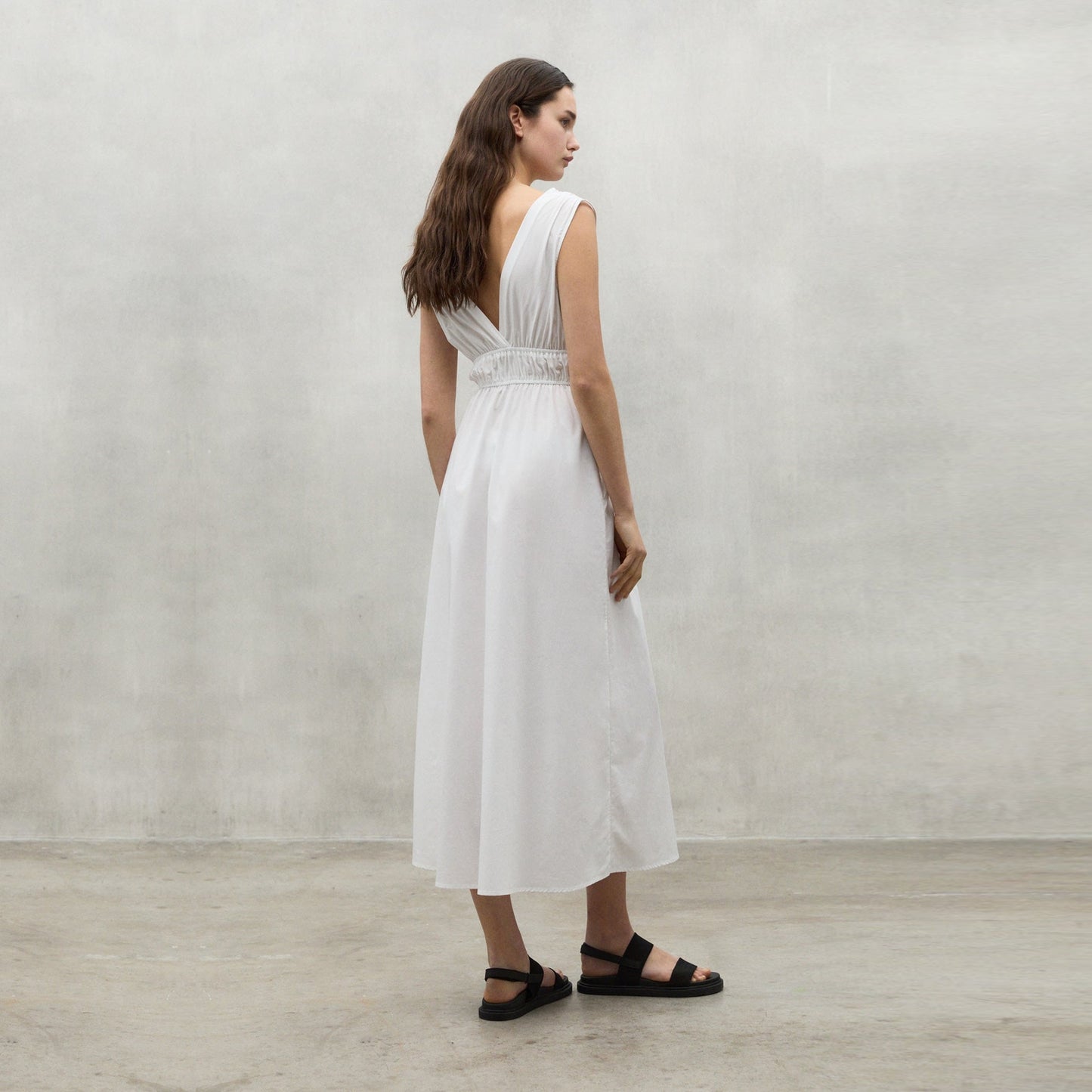 - Bornite Dress - White