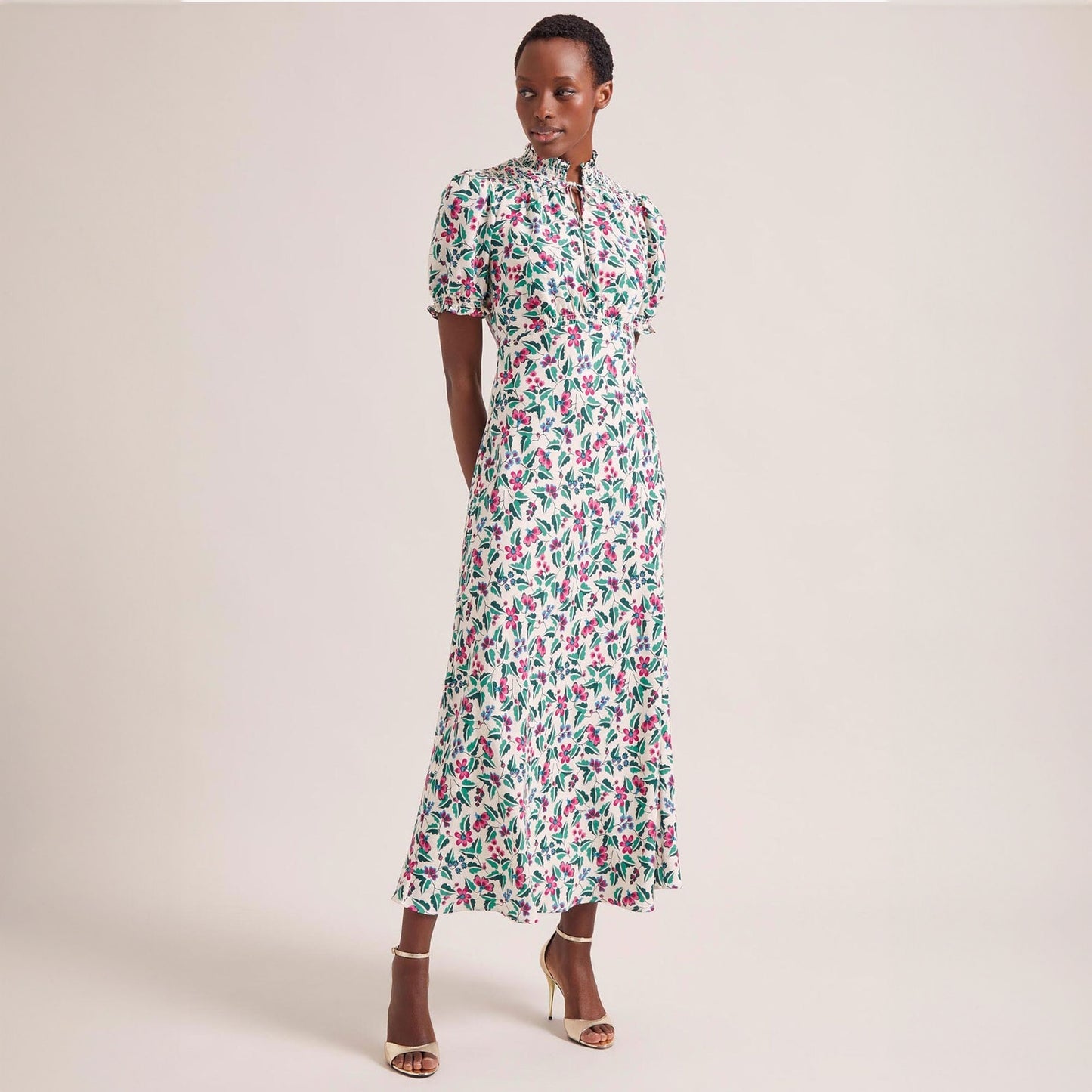 Irina Floral Print Shirred Dress - White/Multi Tropical Floral
