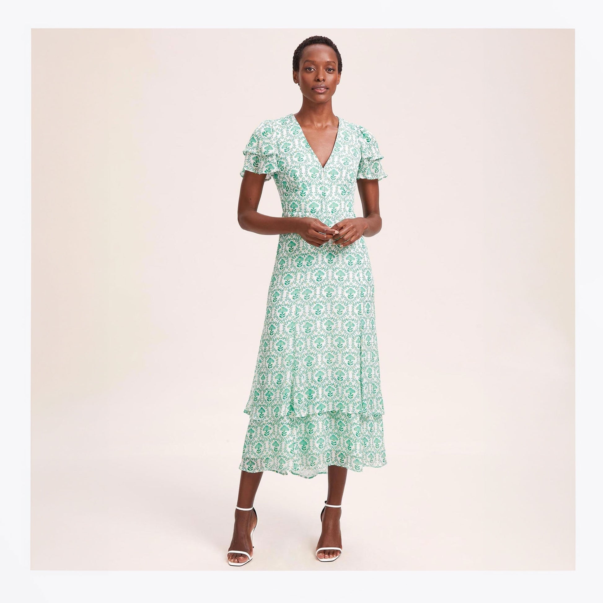 Cefinn Lotta Lurex Fil Coupé Maxi Dress - Pale Green Carnation Print