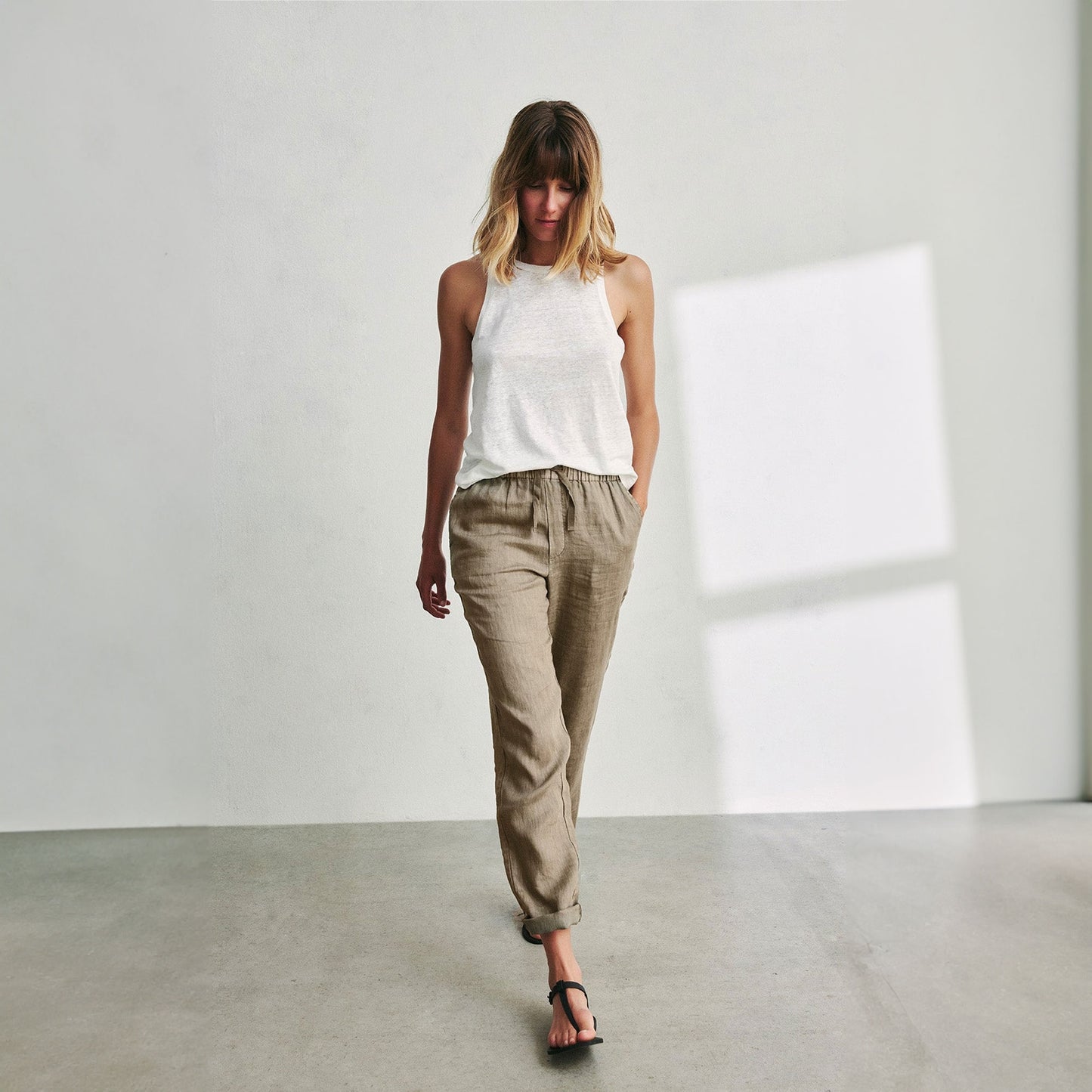 - Halden Linen Vest - Off White