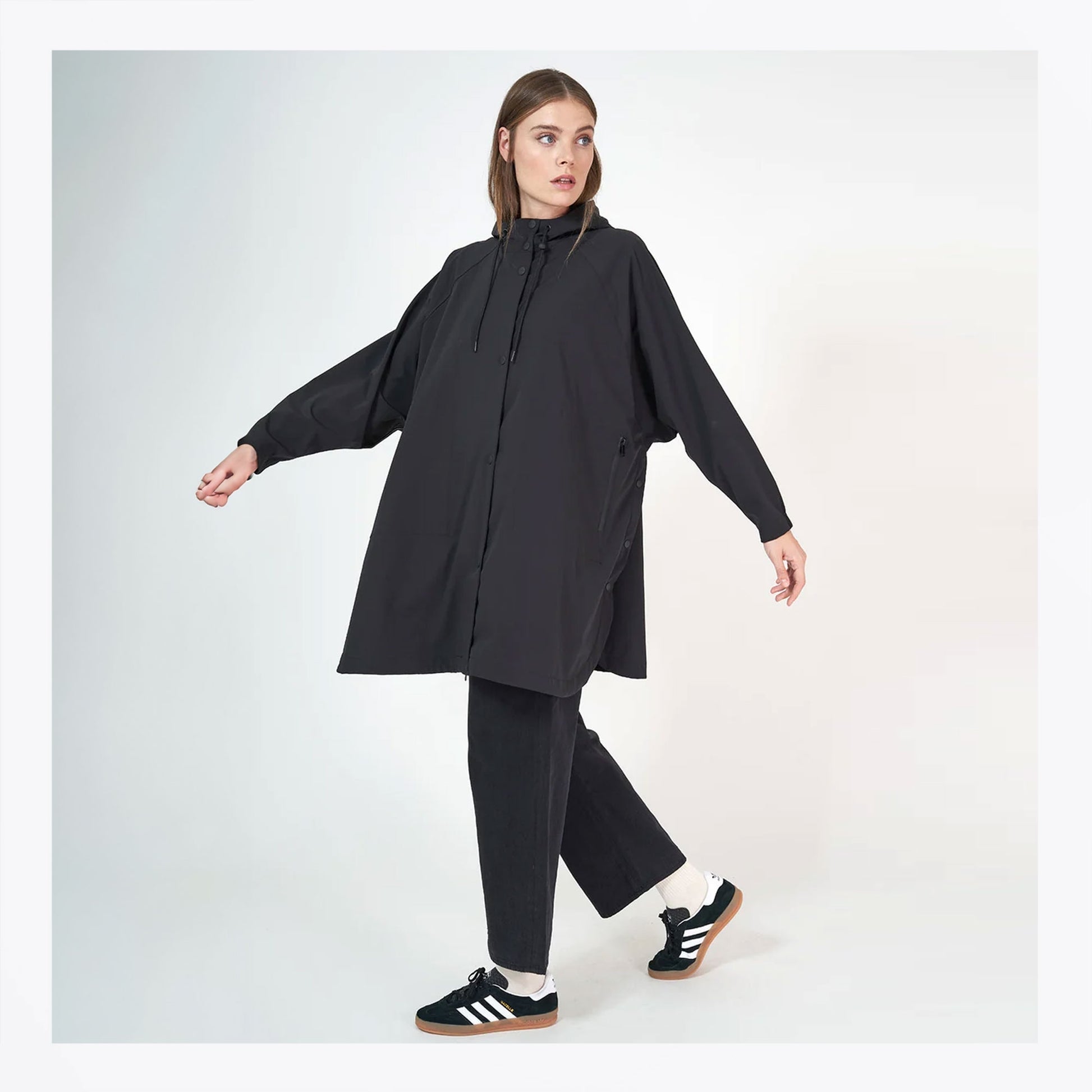 Tantä Lejak Softshell Cape - Black