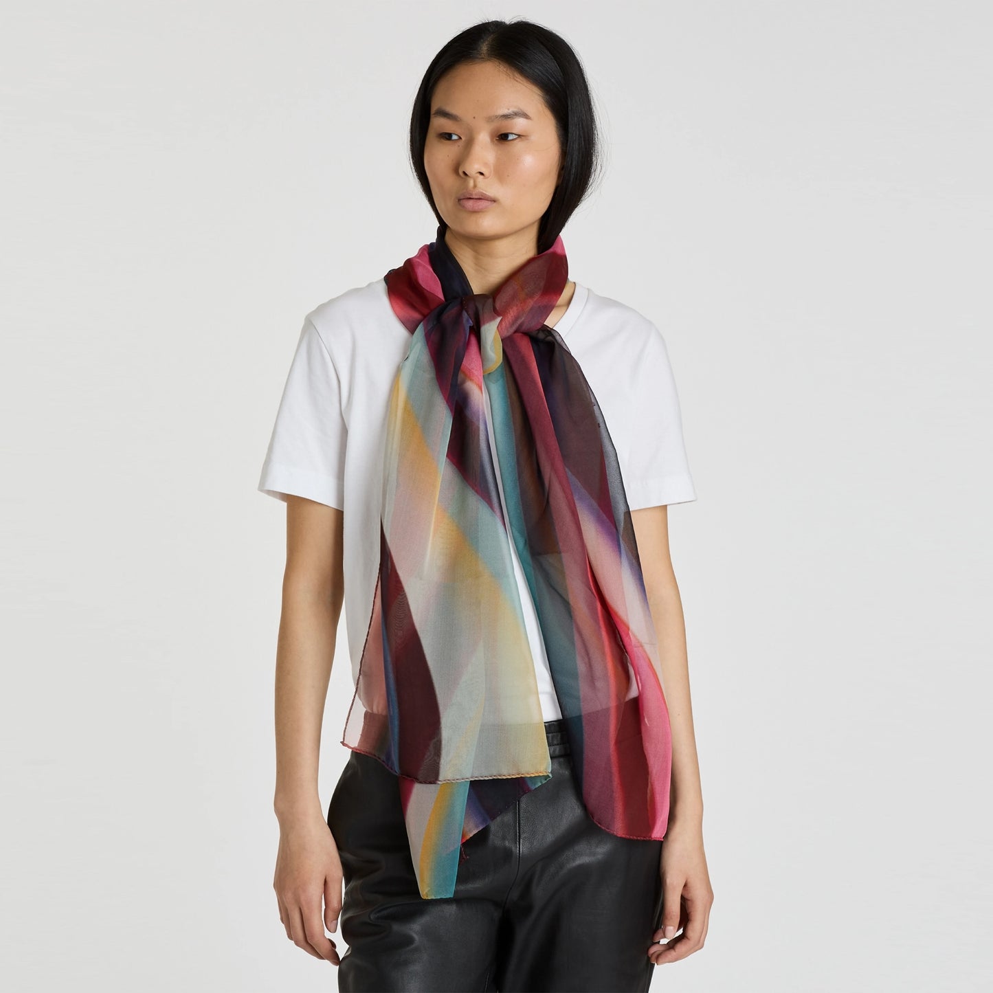 - Spray Swirl Scarf - Multi