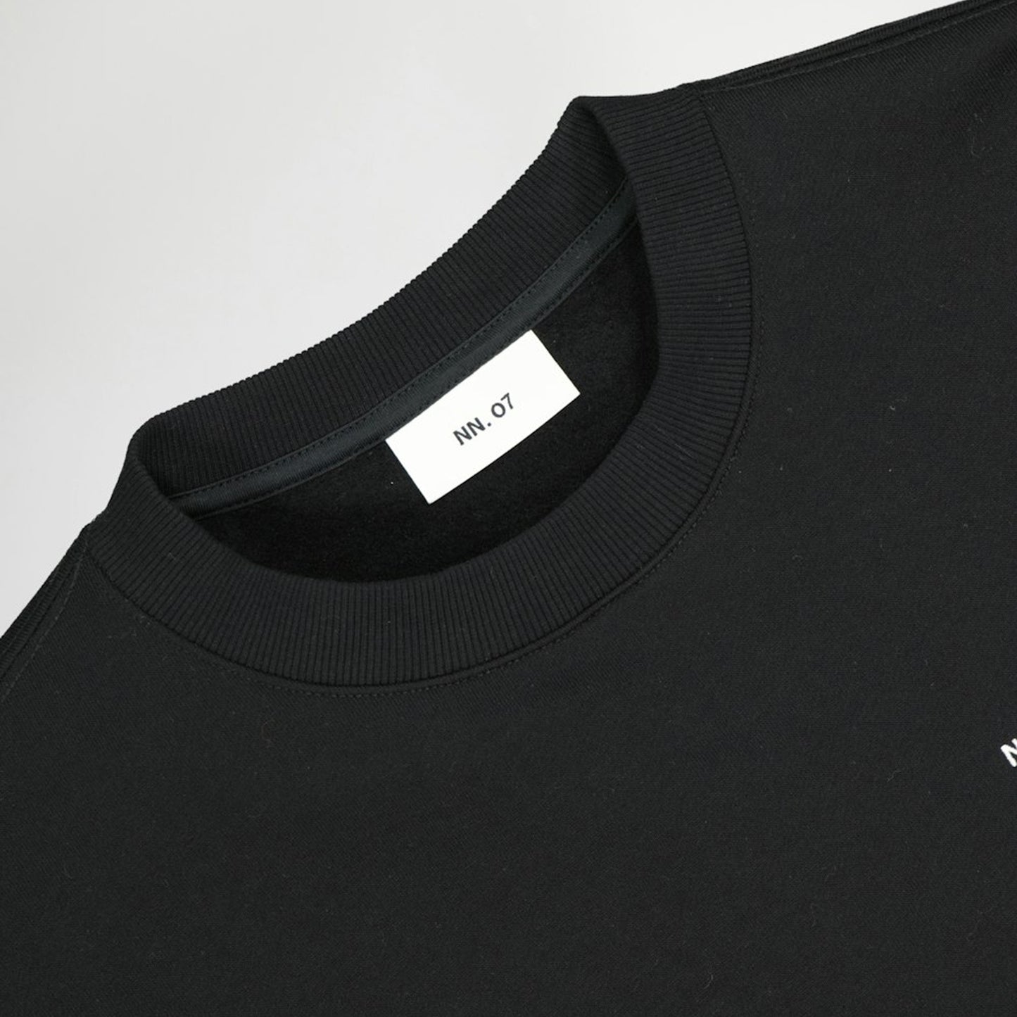 - Briggs Brushed Fleece Sweatshirt - Black