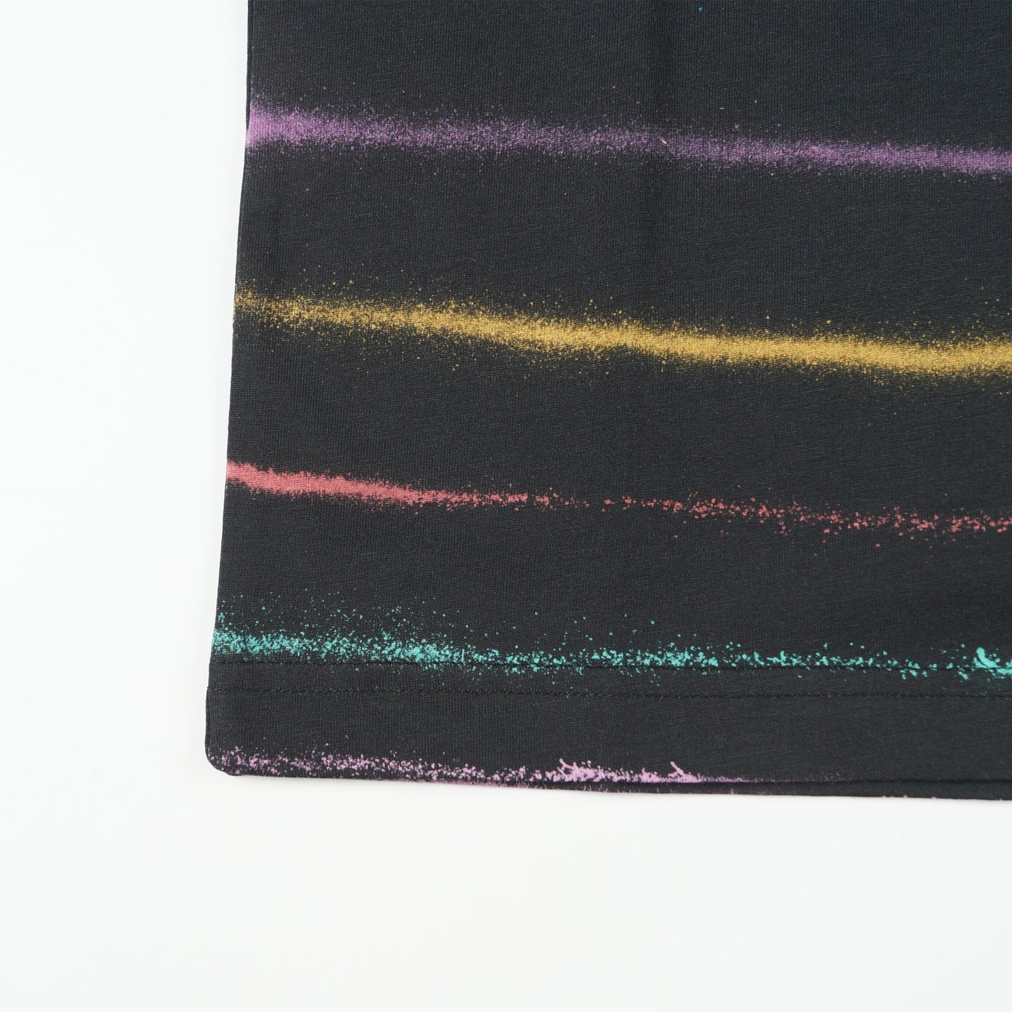 - Striped T-Shirt -Black