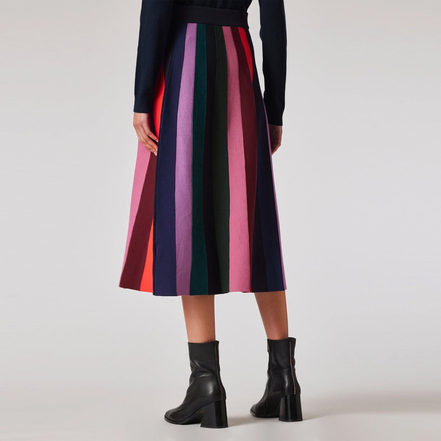 - Knitted Skirt - Multi