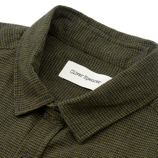 - Clerkenwell Tab Shirt - Green