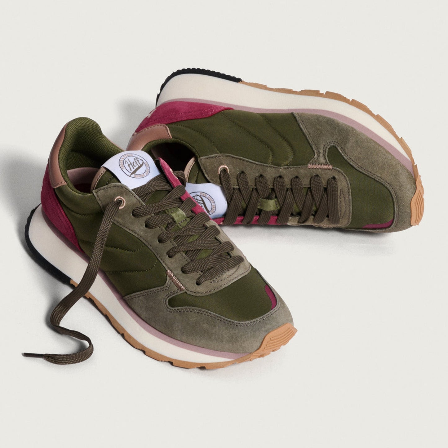 - Track and Field Sneakers - Velia