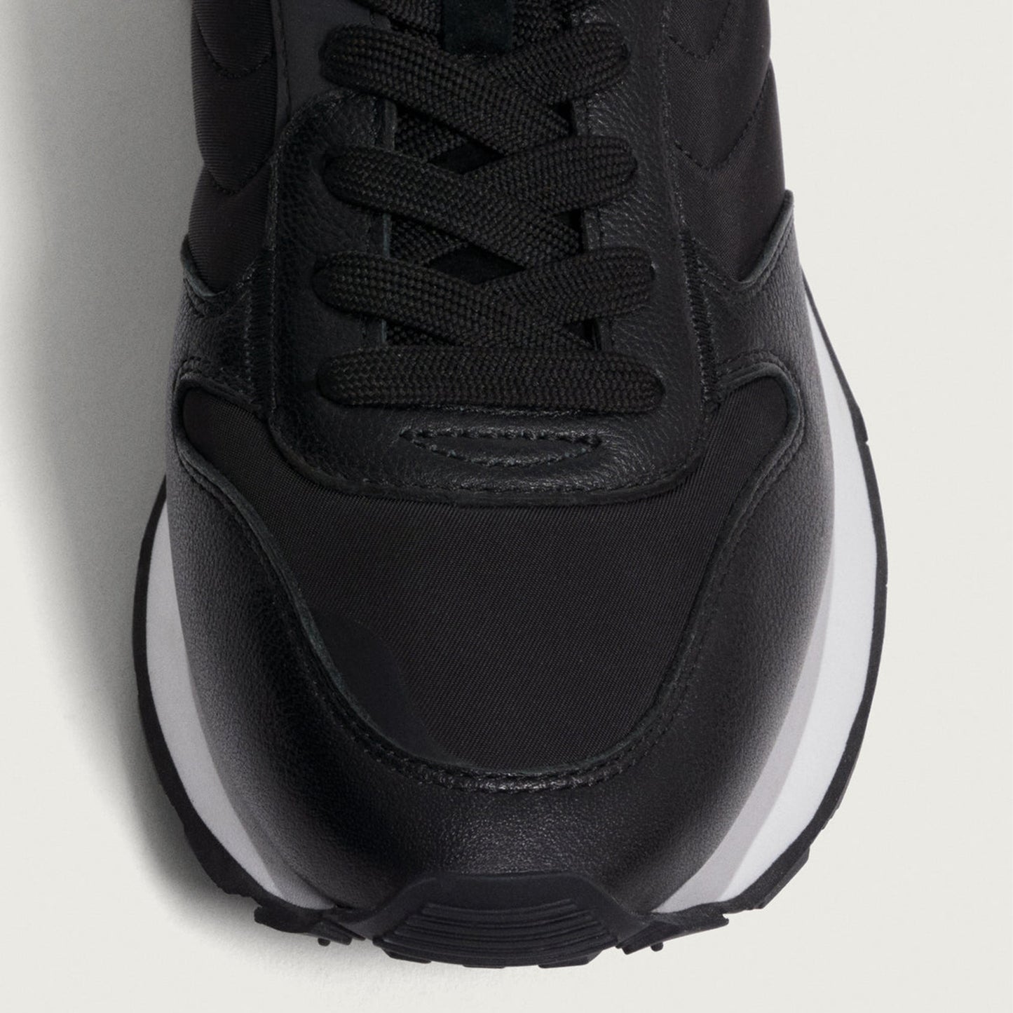 - Tanagra Sneakers - Black