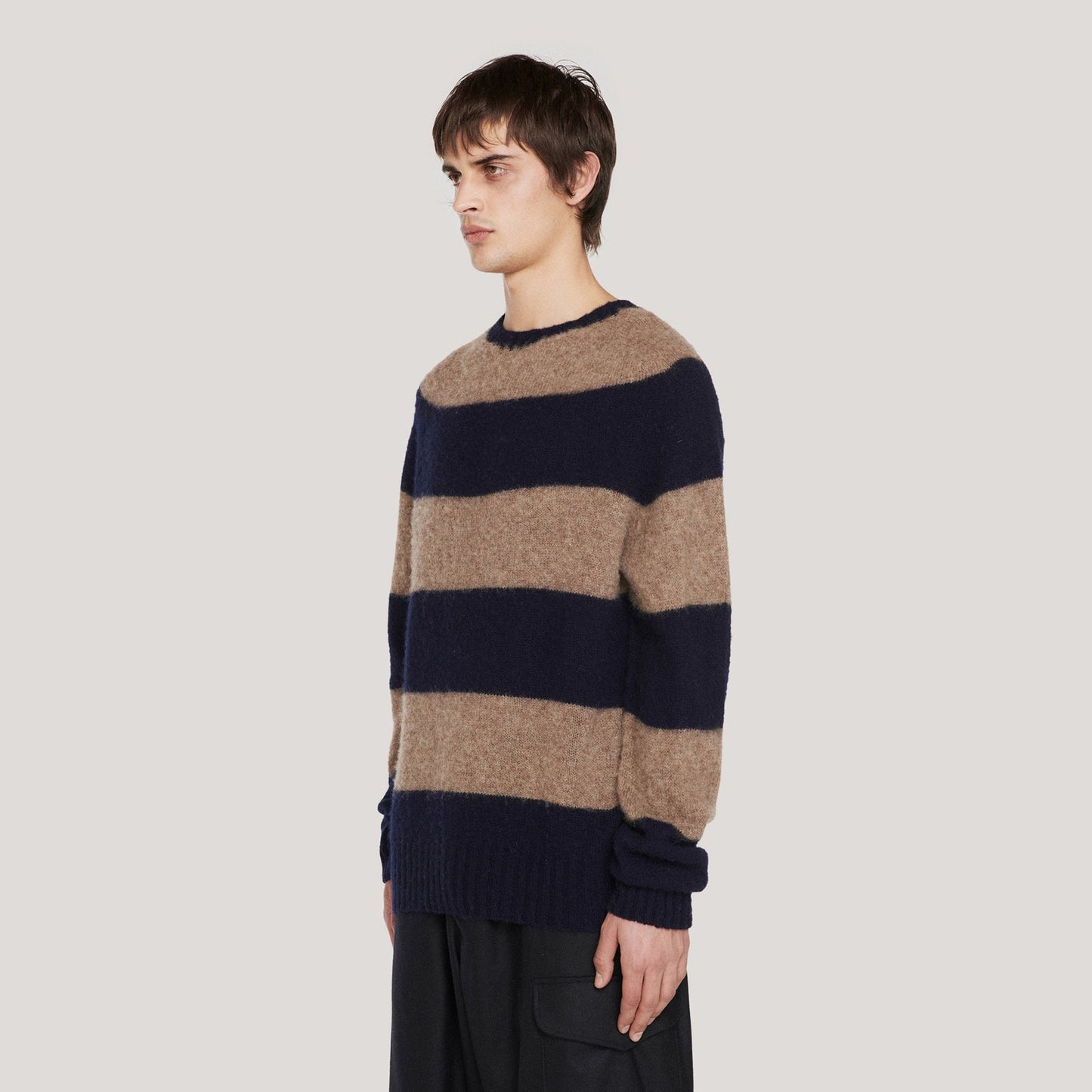 - Suedehead Stripe Crew Knit - Navy