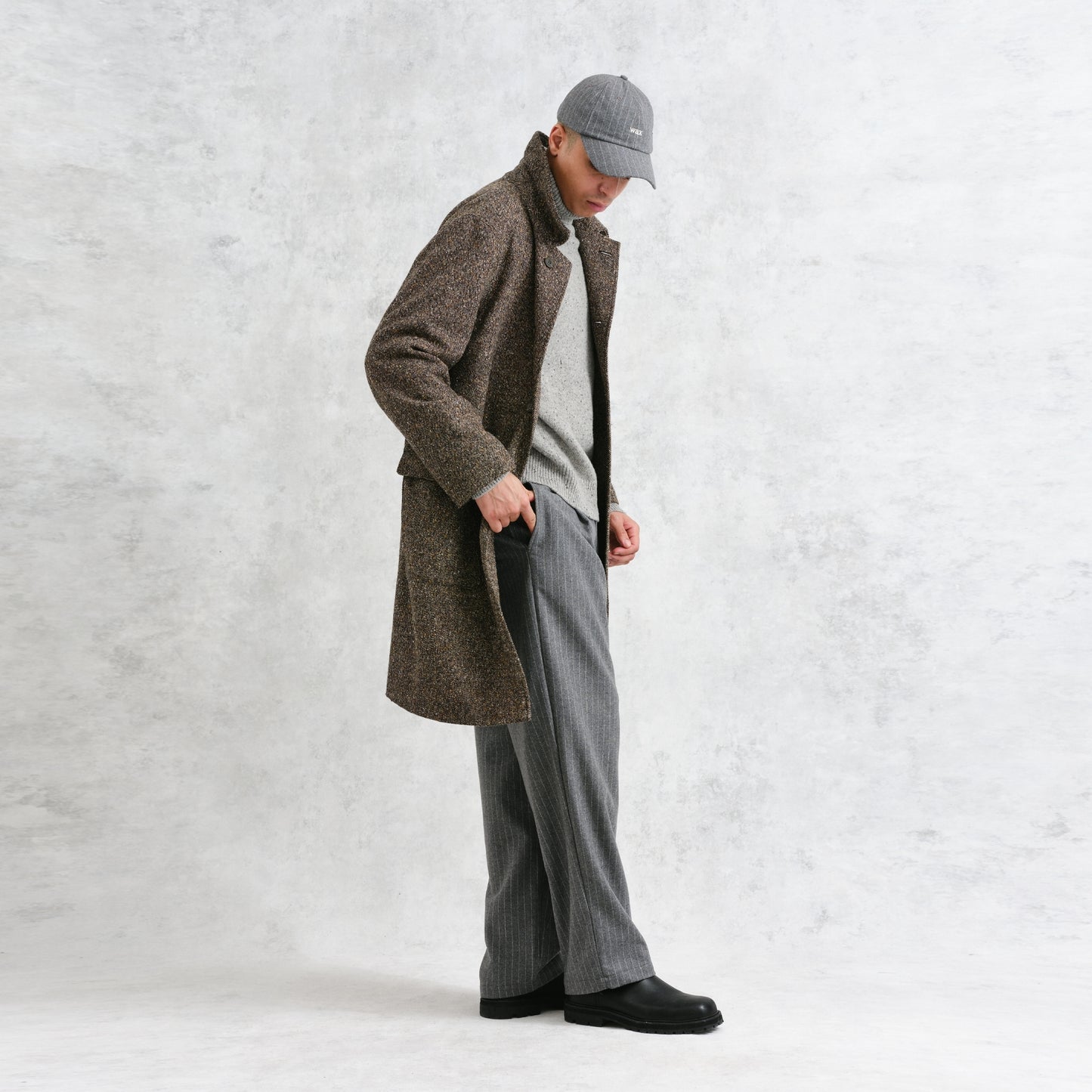 - Stan Tweed Fleck Coat - Brown