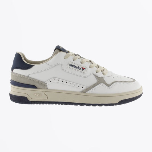 - Classic Leather Sneaker - Navy