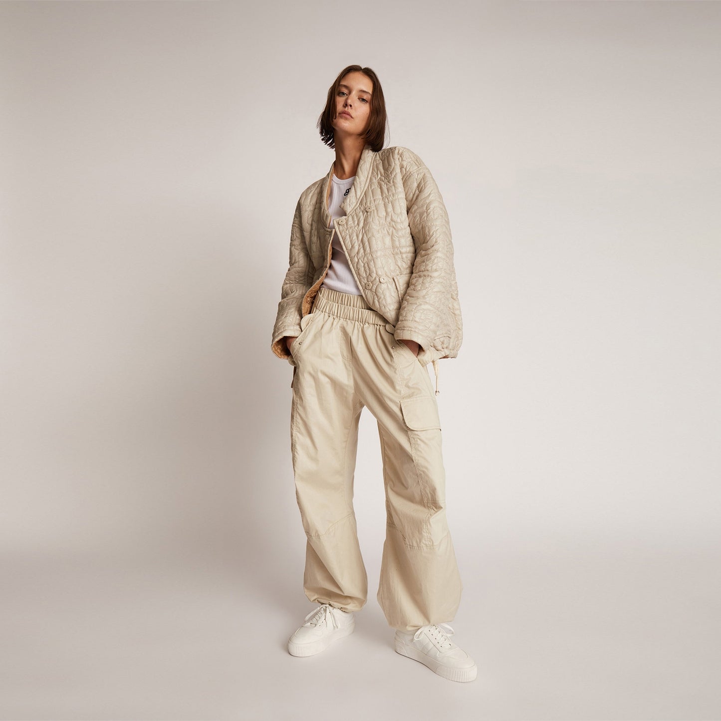 - Timothy Reversible Jacket - Beige