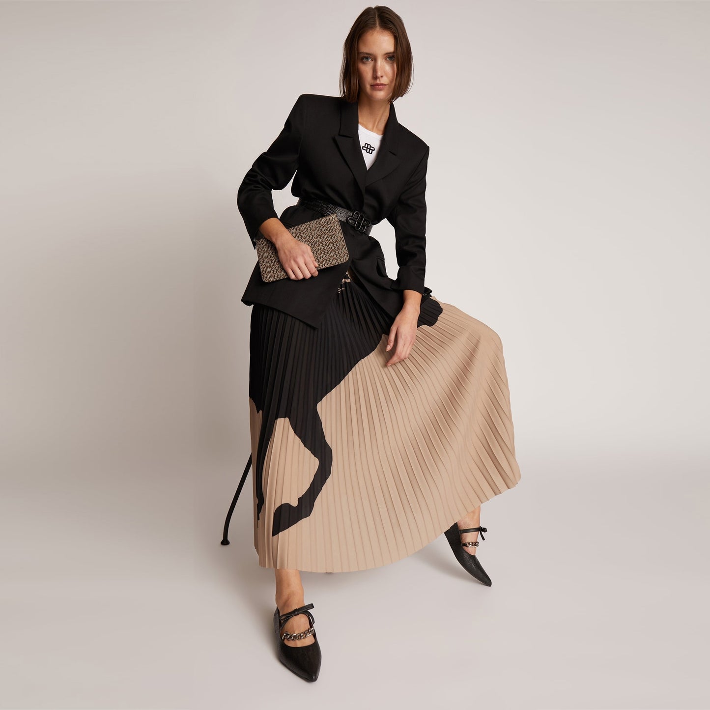 - Taulla Horse Print Skirt - Beige