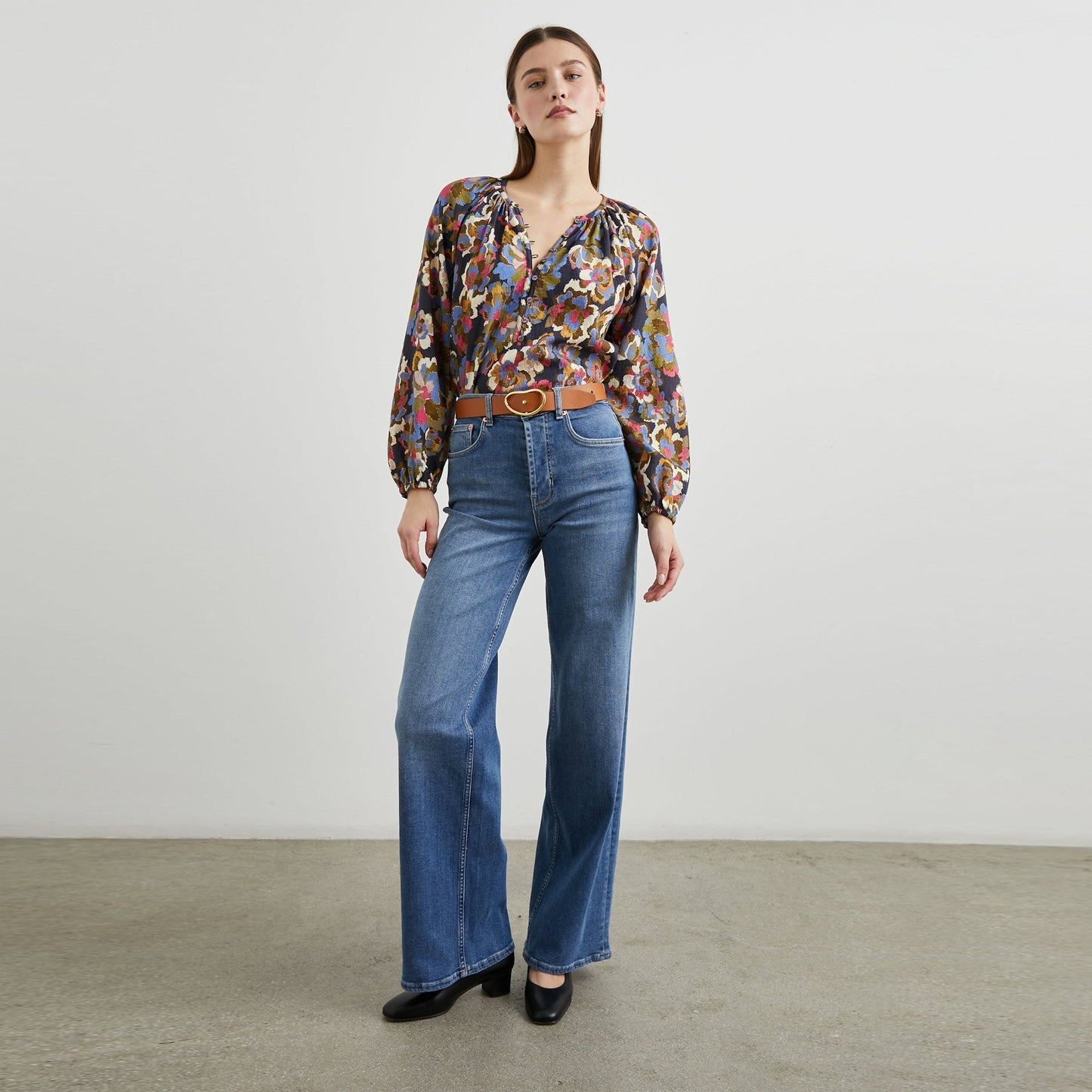 - Indi Pattern Top - Navy Wildflower