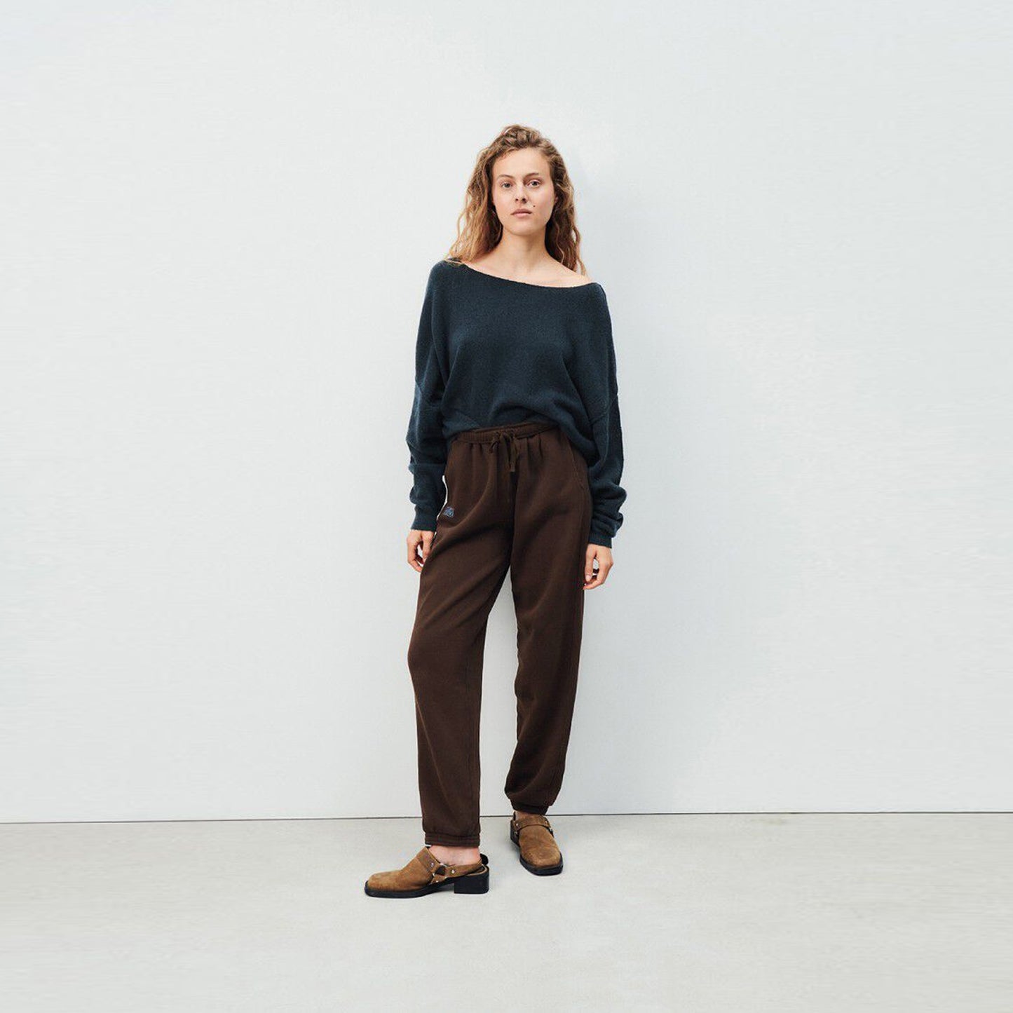 - Damsville Sweater - Navy