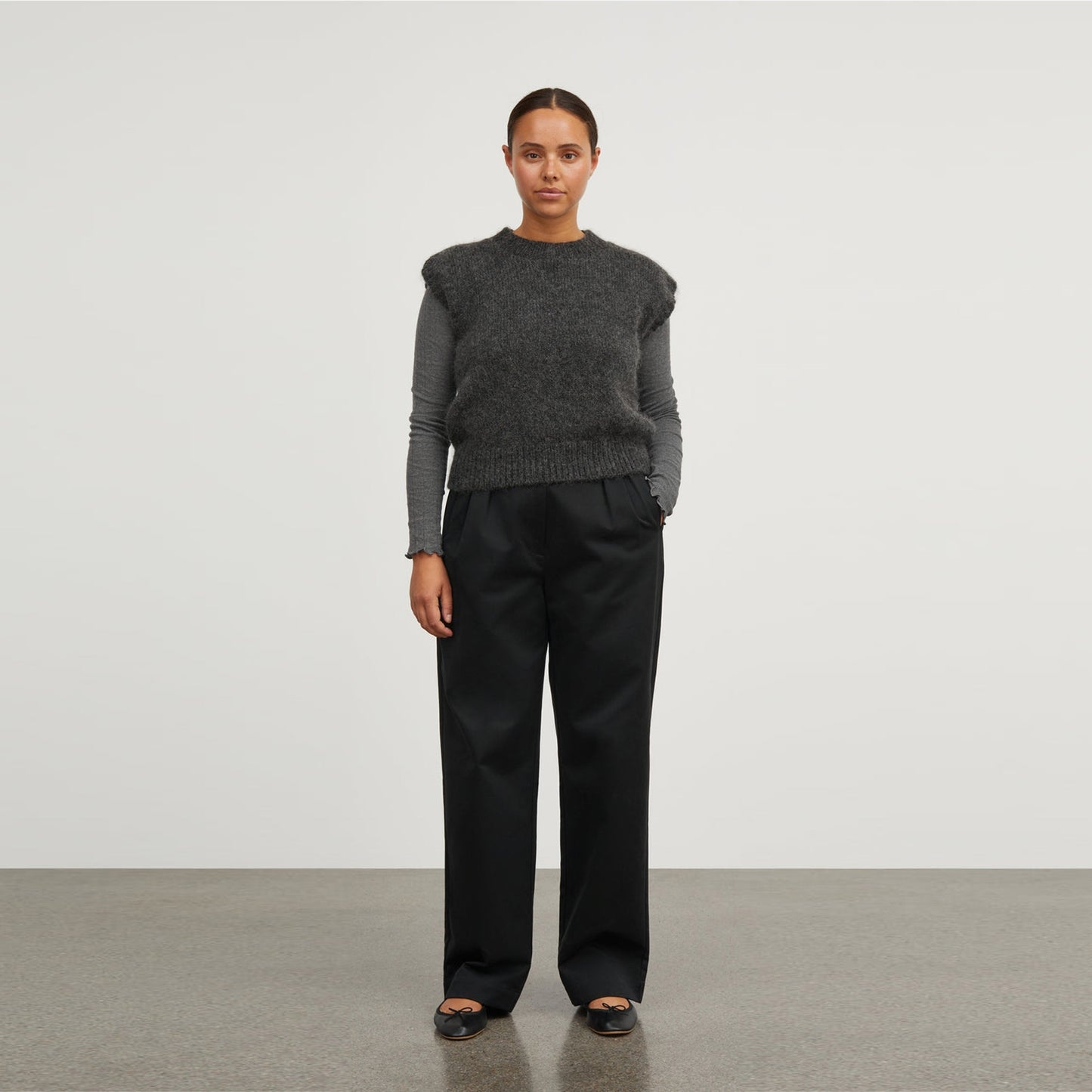 - Penny Wool Vest - Dark Grey