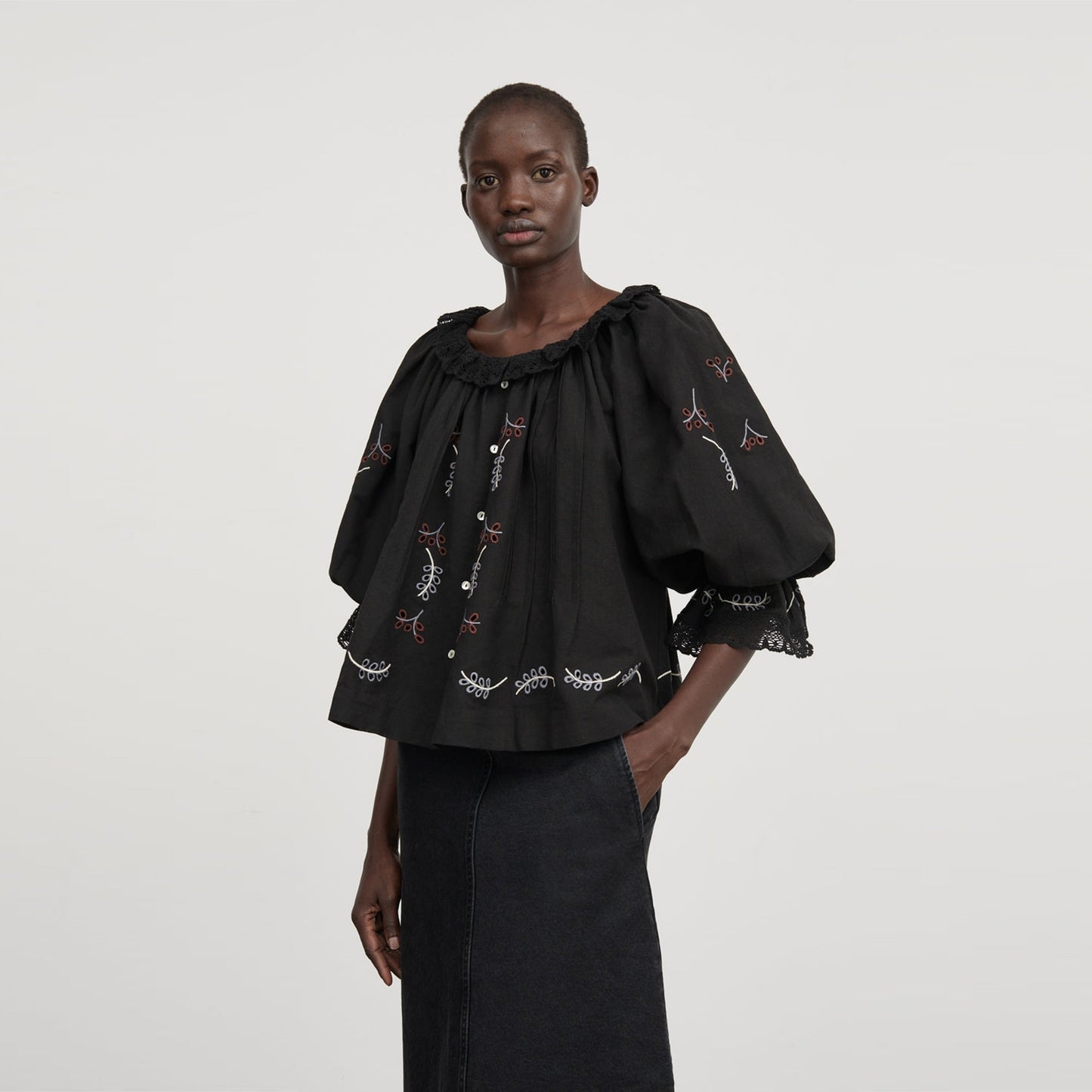 - Aliso Blouse - Black