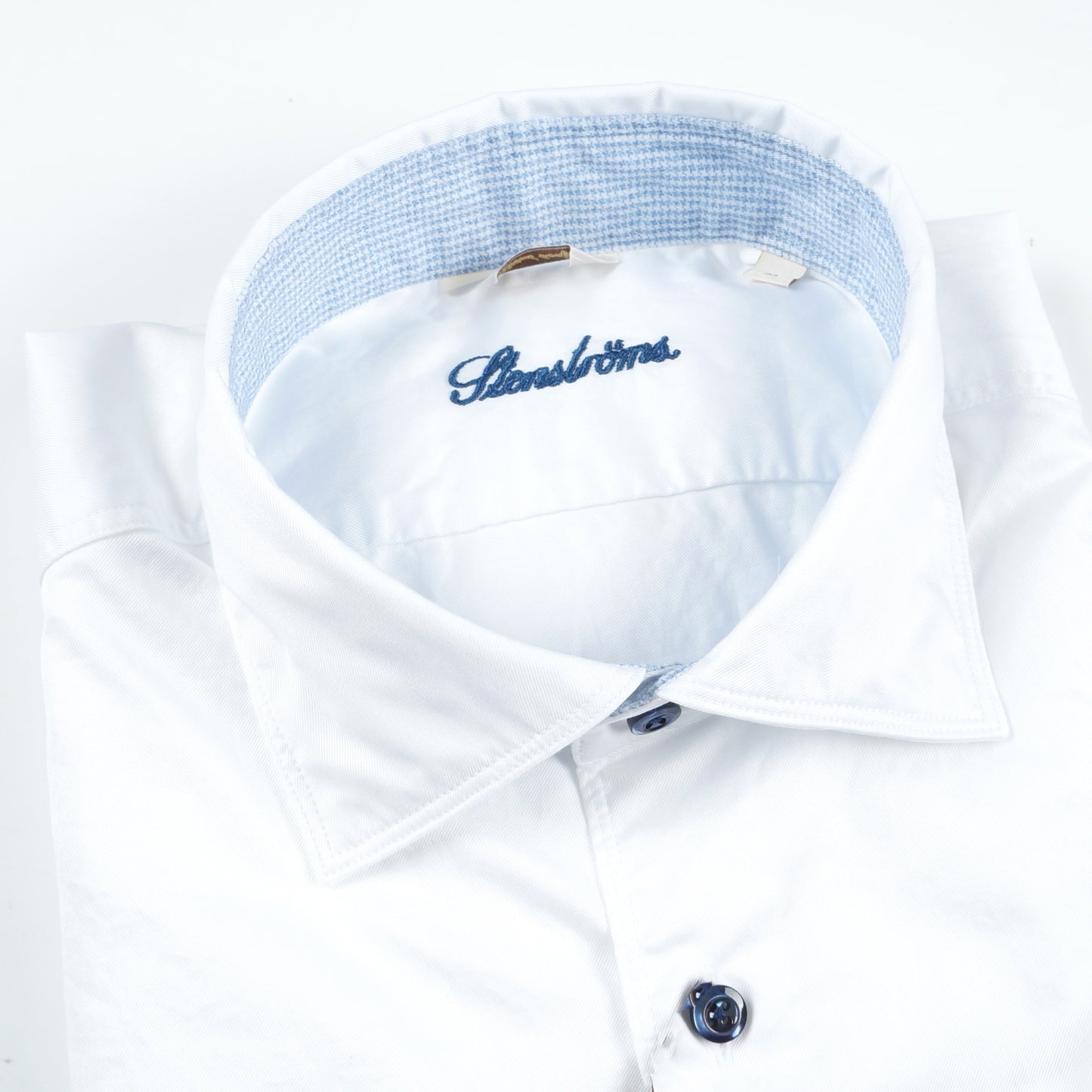 - Fitted Body Contrast Trim Shirt - White