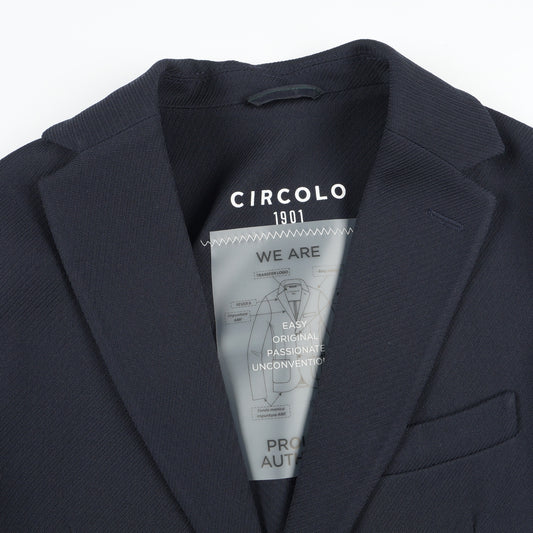 - Textured Wool Jacket - Navy