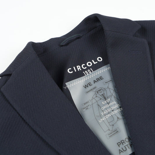 - Textured Wool Jacket - Navy