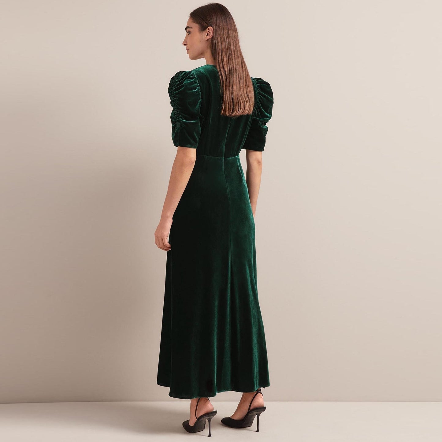 - Ophelia Velvetbias Maxi Dress - Green
