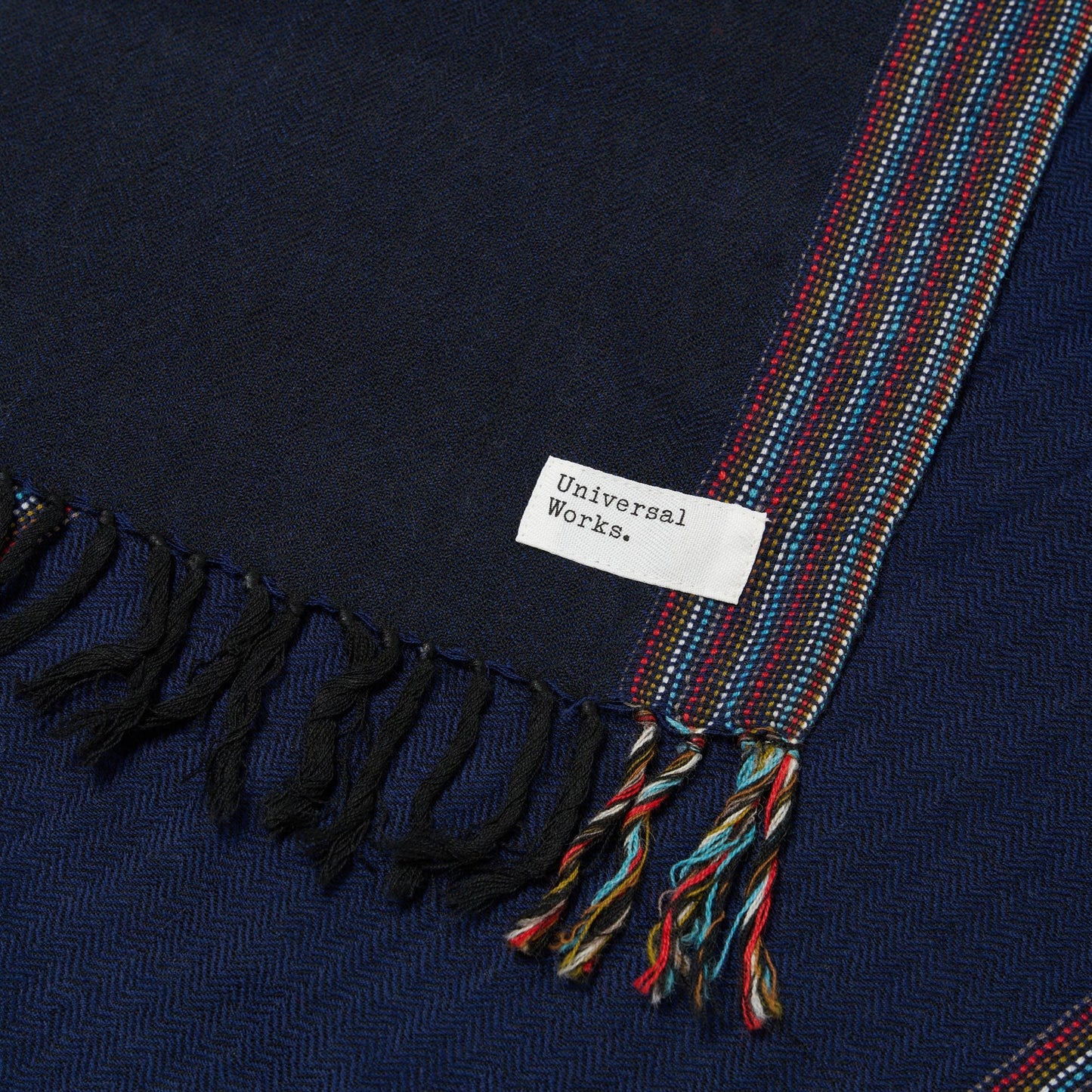 - Border Scarf - Navy