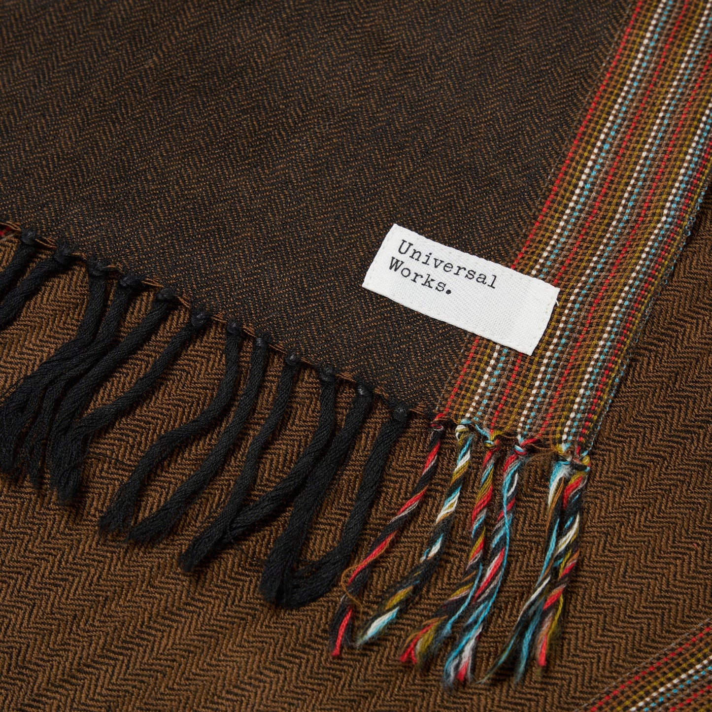 - Border Scarf - Brown