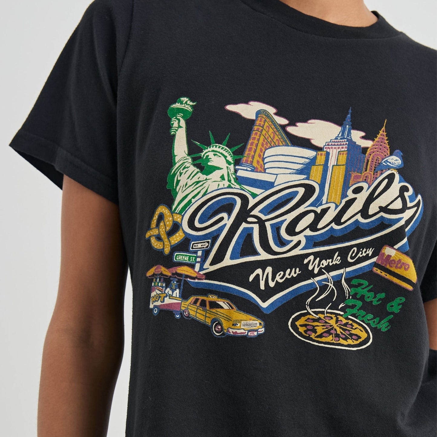 - Boyfriend Tee - Rails New York