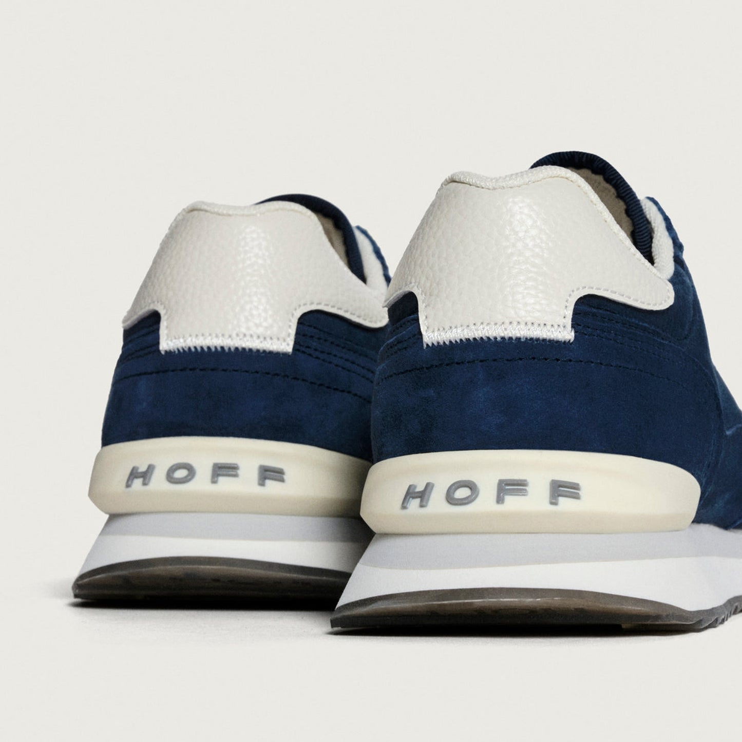 - City Sneakers - Riga