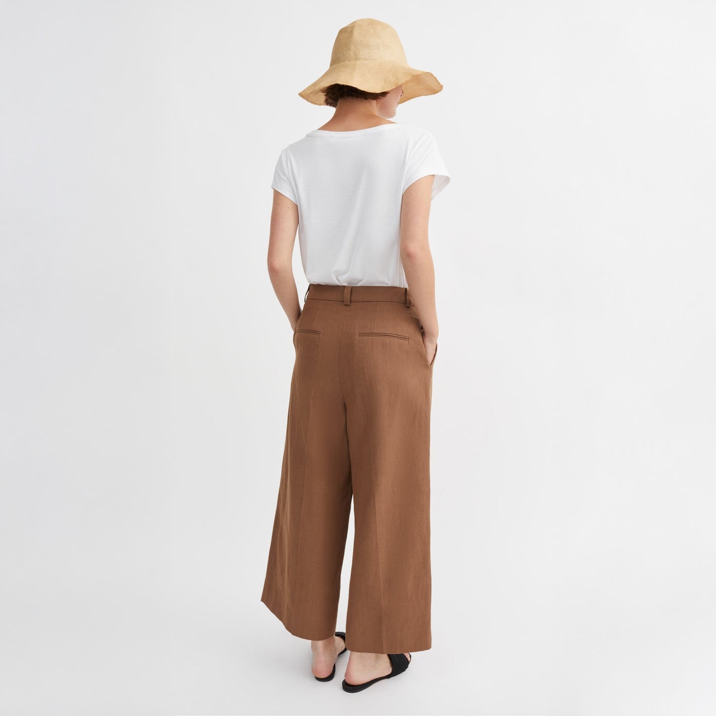 - Emmeri Trousers - Warm Brown