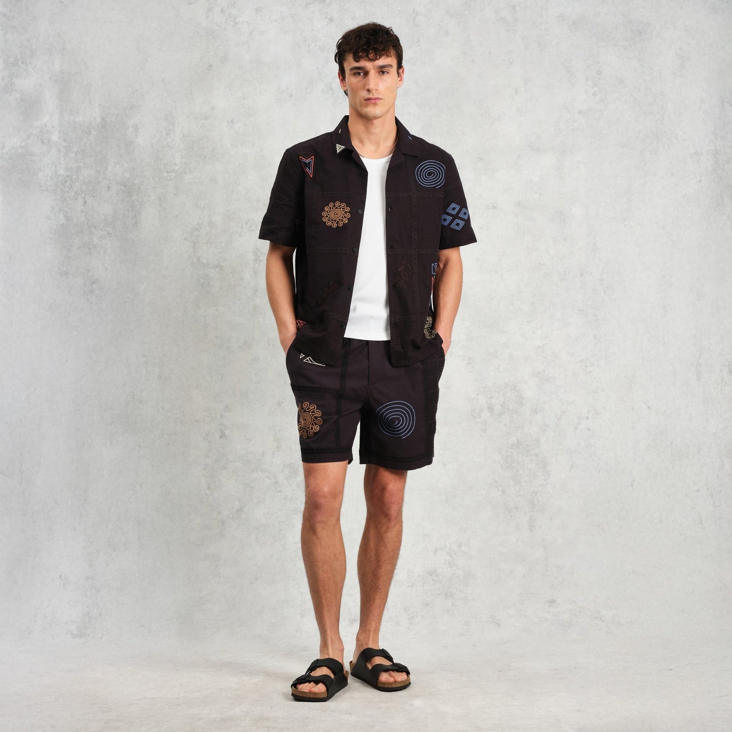 - Didicot Doodle Embroidered Short Sleeve Shirt - Navy