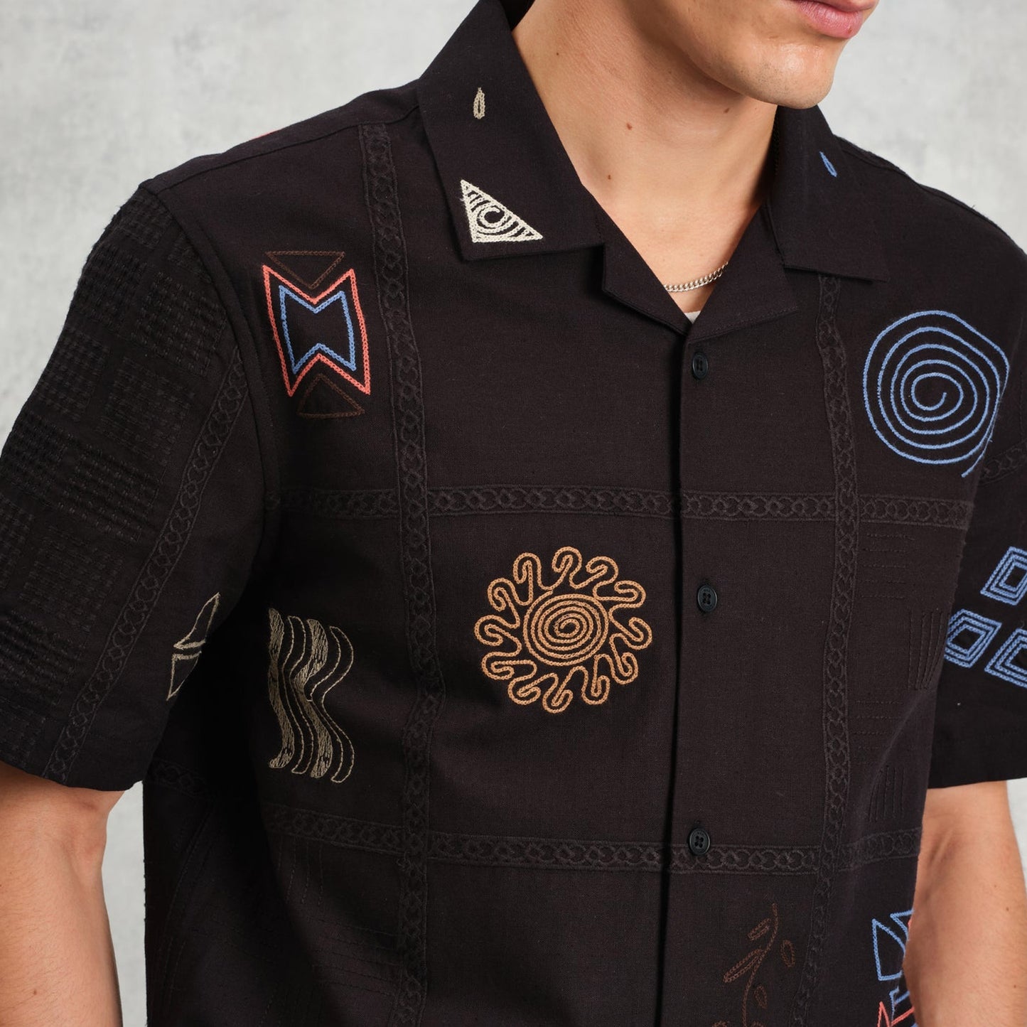 - Didicot Doodle Embroidered Short Sleeve Shirt - Navy