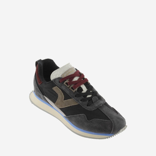 - Root Washed Sneakers - Negro