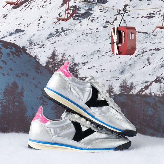 - Saturno Metallic Sneakers - Plata