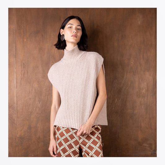- Elize Knitted Tabbard - Oatmeal